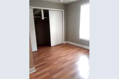 7026 S Saint Lawrence Avenue, Chicago, IL 60637 - Photo 4