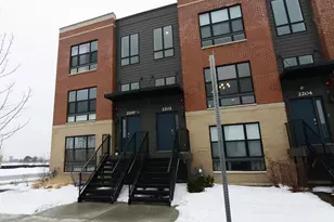 2202 Venture Dr, Schaumburg, IL 60173 - Photo 2