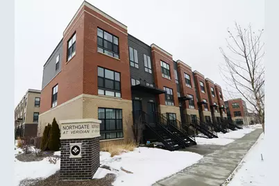 2202 Venture Drive, Schaumburg, IL 60173 - Photo 1