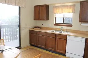 69 White Oaks Rd, Fox Lake, IL 60020 - Photo 6