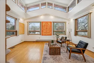 744 Sheridan Rd, Evanston, IL 60202 - Photo 26