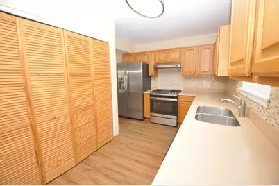 1146 E Tedy Court, Round Lake Beach, IL 60073 - Photo 6