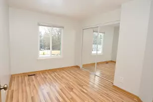 1146 E Tedy Ct, Round Lake Beach, IL 60073 - Photo 14