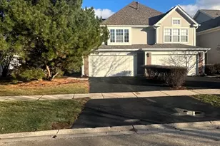 3088 Serenity Ln, Naperville, IL 60564 - Photo 2