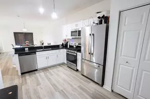 1010 Regent Dr, Matteson, IL 60443 - Photo 8