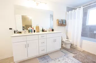 1010 Regent Dr, Matteson, IL 60443 - Photo 20