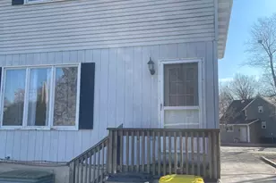 9 Railroad St, East Dundee, IL 60118 - Photo 10