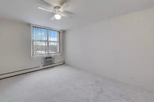 33 N Main St, Lombard, IL 60148 - Photo 10