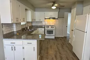 6038 W Peterson Ave, Chicago, IL 60646 - Photo 2