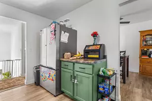 2175 N Summit Ave, Decatur, IL 62526 - Photo 14