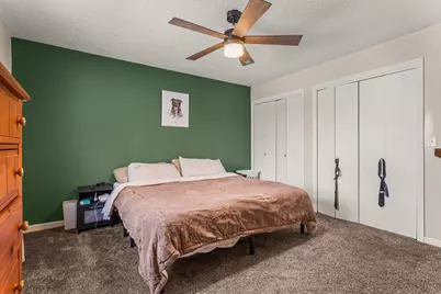 2175 N Summit Avenue, Decatur, IL 62526 - Photo 20