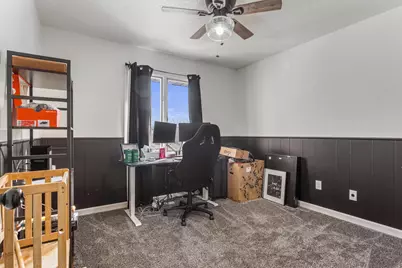 2175 N Summit Avenue, Decatur, IL 62526 - Photo 26