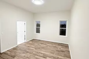 692 Penrose Rd, Dixon, IL 61021 - Photo 6