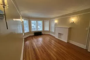 655 E 82nd St, Chicago, IL 60619 - Photo 2