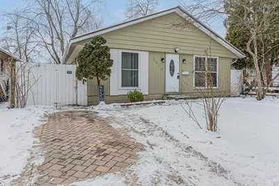 2513 20th Street, Zion, IL 60099 - Photo 2