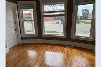 43 W Church Street #100, Sandwich, IL 60548 - Photo 2