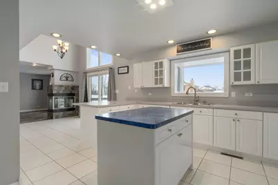 24751 Rosewood Lane, Manhattan, IL 60442 - Photo 12