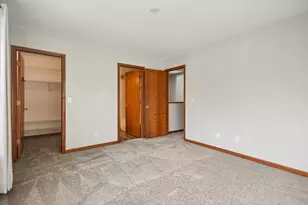 1428 Charleston Ct, Geneva, IL 60134 - Photo 16