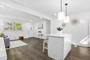 1941 Cambridge St, Chicago Heights, IL 60411 - Photo 10