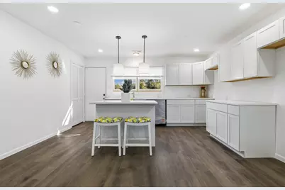 1941 Cambridge Street, Chicago Heights, IL 60411 - Photo 6