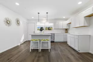 1941 Cambridge St, Chicago Heights, IL 60411 - Photo 6