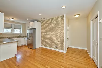 5715 N Kimball Avenue #1N, Chicago, IL 60659 - Photo 8
