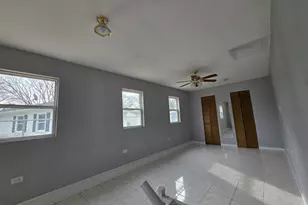 2201 Kingfisher Ln, Rolling Meadows, IL 60008 - Photo 22