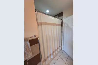 2201 Kingfisher Lane, Rolling Meadows, IL 60008 - Photo 10