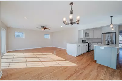 593 S Sunnyside Avenue, Elmhurst, IL 60126 - Photo 12