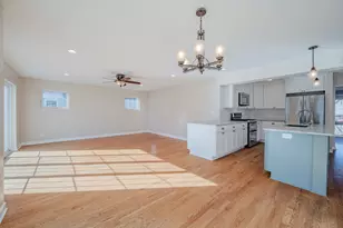 593 S Sunnyside Ave, Elmhurst, IL 60126 - Photo 12