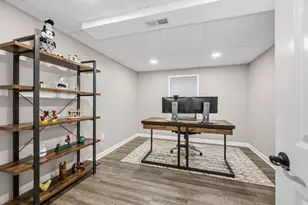 13 Callery Ct, Bolingbrook, IL 60490 - Photo 24