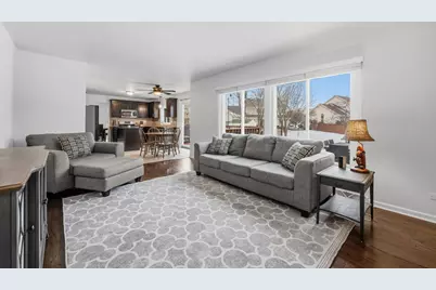 13 Callery Court, Bolingbrook, IL 60490 - Photo 12