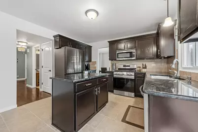 13 Callery Court, Bolingbrook, IL 60490 - Photo 8