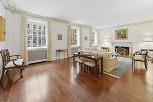 232 E Walton Pl, Chicago, IL 60611 - Photo 4