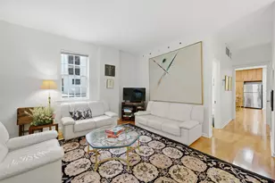 232 E Walton Pl, Chicago, IL 60611 - Photo 18