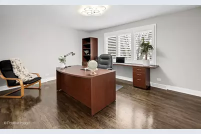 2S630 Avenue Chateaux East, Oak Brook, IL 60523 - Photo 26