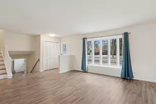 103 Richter Rd, Batavia, IL 60510 - Photo 2