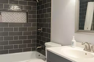 1727 W Crystal Ln, Mount Prospect, IL 60056 - Photo 8