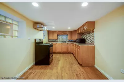 9323 S Rhodes Avenue, Chicago, IL 60619 - Photo 14