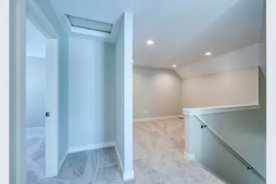 1074 Freedom Road, Elburn, IL 60119 - Photo 18