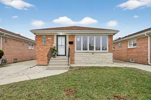 4249 N Sayre Ave, Norridge, IL 60706 - Photo 1