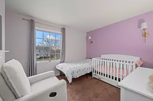 2806 N Stanford Dr, Arlington Heights, IL 60004 - Photo 16