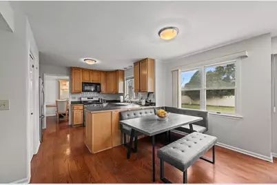 2806 N Stanford Drive, Arlington Heights, IL 60004 - Photo 8