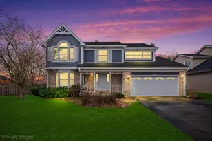 2806 N Stanford Dr, Arlington Heights, IL 60004 - Photo 2