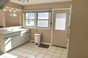 1228 S Chestnut Ave, Arlington Heights, IL 60005 - Photo 10