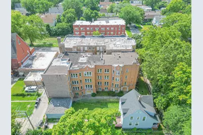 7951 S Muskegon Avenue, Chicago, IL 60617 - Photo 2