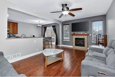 18104 Lake Shore Drive, Orland Park, IL 60467 - Photo 2