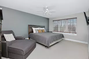 18104 Lake Shore Dr, Orland Park, IL 60467 - Photo 14