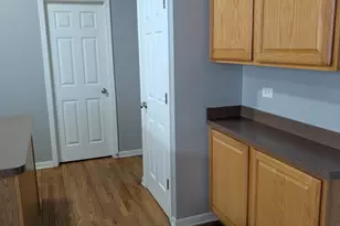 1966 Alinda Ave, Ottawa, IL 61350 - Photo 6