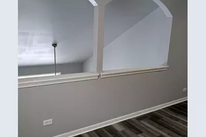 1966 Alinda Avenue, Ottawa, IL 61350 - Photo 8